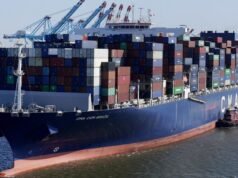 Os Estados Unidos vão flexibilizar as regulamentações marítimas para tentar reduzir os preços do petróleo