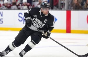 Anze Kopitar ultrapassou Dionne como o maior artilheiro de todos os tempos dos Kings