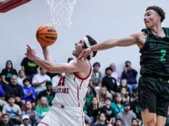 Pierce Thompson entrega uma grande cesta para enviar Harvard-Westlake à final regional