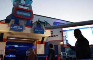 Legoland abre o novo Lego Galaxy e a montanha-russa mais emocionante
