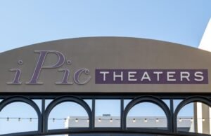 Arquivos de cadeia de arquivos de filmes iPic para falência, Capítulo 11, localização na Califórnia será fechada