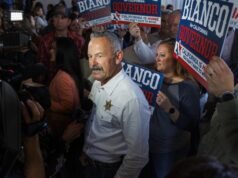 O xerife do condado de Riverside recebeu 650.000 votos. Aqui está o que sabemos