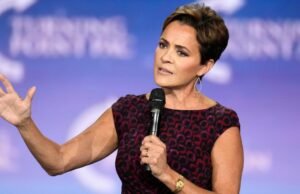 Juiz decide que ação para destruir a Voice of America é ilegal