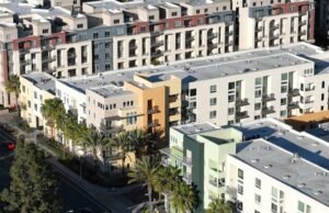 Casas de quatro andares permitidas em zonas unifamiliares sob o plano de Los Angeles para adiar o SB 79