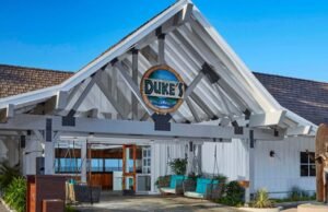 Malibu de Duke reabrirá 14 meses após o incêndio em Palisades