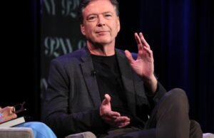 O Departamento de Justiça intimou Comey na investigação de conluio de Trump
