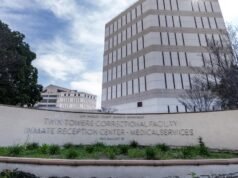 O xerife pediu às agências federais que investigassem a prisão de Los Angeles após a morte do preso