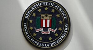 Três agentes do FBI são demitidos após Trump investigar processo de ‘campanha de retaliação’