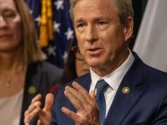 Promotores acusam mulher acusada de infanticídio em um segundo, pela morte de seu recém-nascido