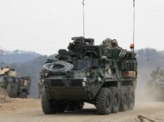 Coreia do Norte dispara mísseis no mar em demonstração de força, diz Seul