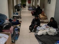 Temia-se uma crise humanitária, já que quase um milhão de libaneses foram deslocados