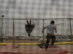 Curdos iranianos exilados no Iraque dizem que não retornarão se a teocracia iraniana cair