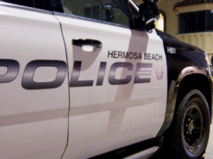 Designer encontrado morto na casa de Hermosa Beach. Preso