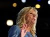 Jill Biden abre memorial sobre a decisão de Joe Biden de encerrar a tentativa de reeleição em 2024