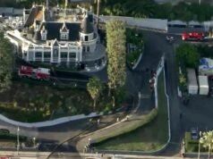 Uma atração popular de Los Angeles, o Magic Castle foi reaberto após um incêndio no telhado