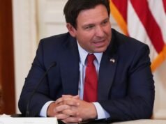 DeSantis assina lei da Flórida proibindo financiamento local de DEI, diz que os brancos são ‘desfavorecidos’