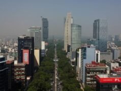 Obstáculos e acidentes de trânsito hoje, terça-feira, 28 de abril: manifestantes bloquearam a Av. Universidade