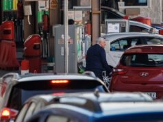 Efeito ‘foguete e caneta’ pune condutores: combustível desce 14%, mas gasóleo e gasolina vão começar a diminuir dentro de duas semanas