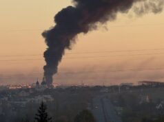 A Rússia lançou um ataque massivo de drones e mísseis contra a Ucrânia: pelo menos seis pessoas morreram e mais de 30 ficaram feridas.