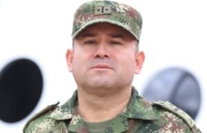 Raimundo Malagón, libertado na Operação Jaque, anunciou sua aposentadoria como oficial do Exército: permaneceu mais de trinta anos na instituição.