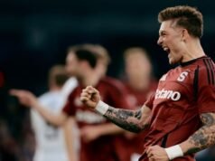 Oliver Sonne marcou na vitória do Sparta Praga e manteve viva a luta pelo título checo após derrotar Karvina.