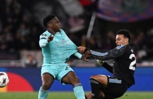 Os erros de Jhon Lucumí custaram ao Bologna Europa League: Aston Villa venceu o Aston Villa por 3-1 nas quartas-de-final