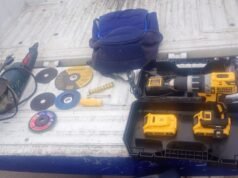 Ele tinha 16 anos, procurado por eles por múltiplos furtos em uma casa em Córdoba e entregue por sua mãe.