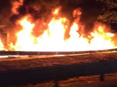 O carro pegou fogo na rodovia México-Querétaro e causou caos no caminho para CDMX