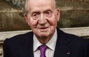 Juan Carlos I deu uma entrevista inusitada ao jornal francês ‘Le Figaro’ e disse: “Tudo deve ser difícil para o meu filho com o atual Governo”