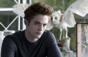 Robert Pattinson fala pela primeira vez sobre um de seus momentos mais incômodos (e memoráveis) em ‘Crepúsculo’: “Esta é minha pior imagem”