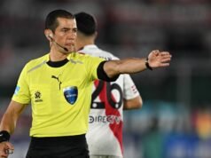 Estes são os três árbitros colombianos para a Copa do Mundo FIFA de 2026: um em campo, um assistente e um VAR