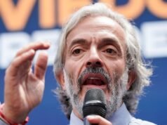 Pela suposta obstrução de Abelardo de la Espriella, Juan Daniel Oviedo exigiu transparência de Gustavo Petro: “Ele quer queimar as eleições”