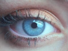 A ciência confirma: se você tem olhos azuis e seu parceiro também tem olhos, é quase impossível que seu filho tenha olhos castanhos.