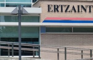 O prisioneiro em Berriz (Vizcaya) foi levado a tribunal por esfaquear o seu amigo