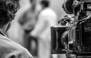 Eles estão pedindo a interrupção das filmagens de ‘No Breasts in Paradise 4’ após um ataque que ceifou a vida de dois trabalhadores da produção.