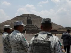 Eles entregam os restos mortais do atacante de Teotihuacán Julio César Jasso, três dias após o tiroteio