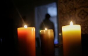 Ele mora no 23º andar, sofreu 33 apagões em três anos e a companhia de energia tem que indenizá-lo.