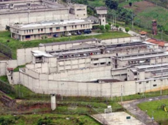 O Inpec realizou uma operação no presídio de Itagüí após a festa de Vallenata com Nelson Velásquez: encontraram álcool, drogas e aparelhos eletrônicos.