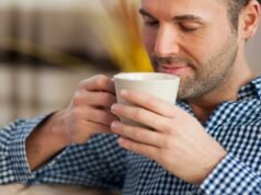 Alexandre Olmos, médico: “Se você toma café e fica tossindo, é isso que acontece no seu corpo”