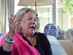 Elisa “Lilita” Carrió fala de Manuel Adorni e diz que Cristina Kirchner “sente falta dele”.