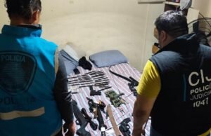 “Eu vou te matar”: eles o atacaram após ameaçar seu irmão e seu sobrinho de 9 anos e encontraram uma arma.
