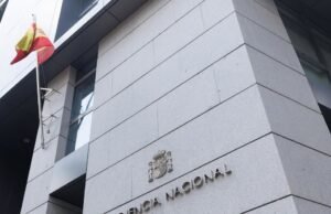O Tribunal Nacional despediu um cidadão romeno que não pode cumprir pena por um ataque em Espanha: considera que não tem tempo suficiente para viver.