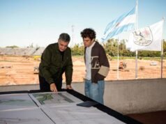 Franco Colapinto encontra Jorge Macri no Autódromo Oscar e Juan Gálvez: “Preparem-se para a Fórmula 1 voltar à cidade”