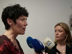 O Governo anunciou o início de regime especial para estrangeiros: no dia 16 de abril será possível fazê-lo online e no dia 20 presencialmente.