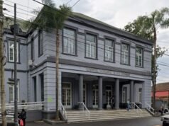 Uma enfermeira acusada de roubar fentanil do Hospital Municipal Vicente López foi invadida.