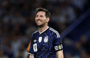 O golaço de Messi e a assistência sutil de Julián Álvarez contra a Zâmbia: este é o jogo dos 1000 gritos com Cristiano Ronaldo