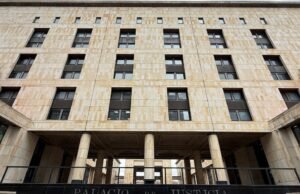 A crise da superlotação carcerária chega ao tribunal: esta é a reunião das autoridades