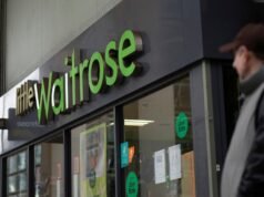 Trabalhador de supermercado do Reino Unido demitido após impedir ladrão de ovos de Páscoa: ‘Minha confiança está em frangalhos’