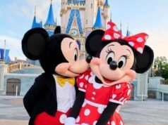 A saudação “Senhoras e Senhores” está de volta à Disney World.