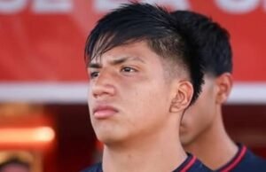 Marco Rivas, contra o Club Tigre: faltou aos treinos por divergências na liquidação do contrato.